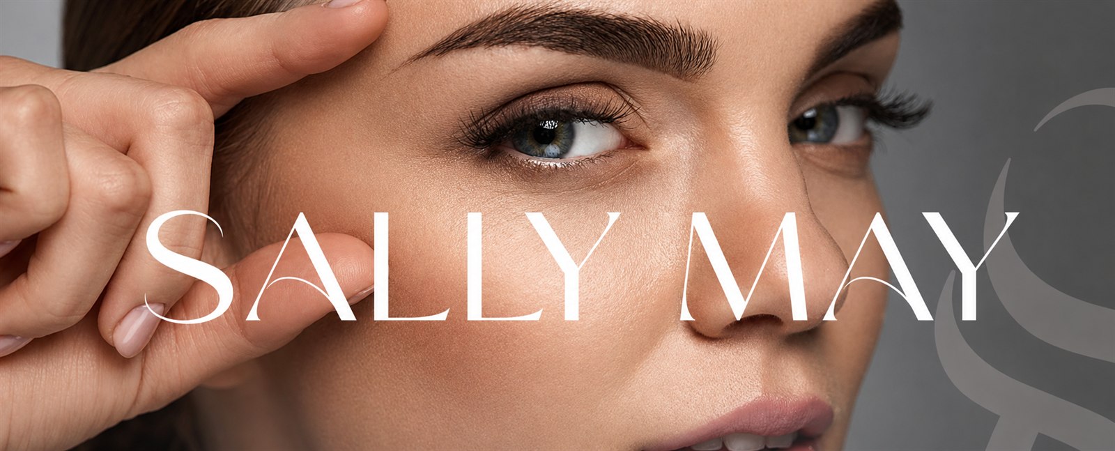 Resultado de micropigmentación de cejas — Sally May